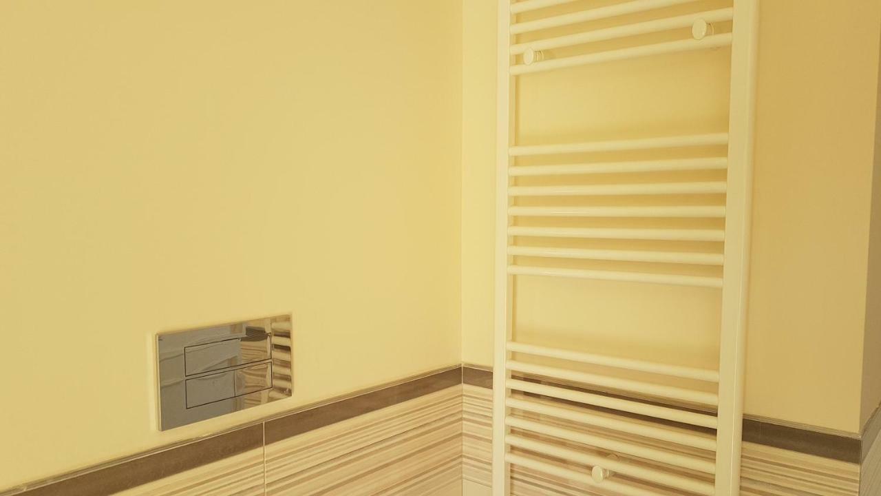 B&B Terrazze Chiaramontane 马里纳-迪帕尔马 外观 照片
